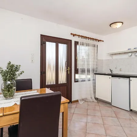 60 Croatia Semesterbostad *